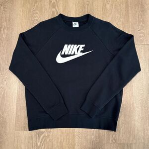 Nike women's sweatshirt Size M
